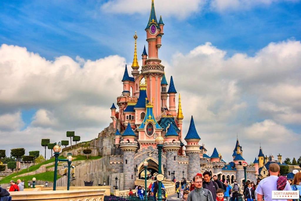 Studio Proche Disneyland Paris Marne-la-Vallée Exteriör bild